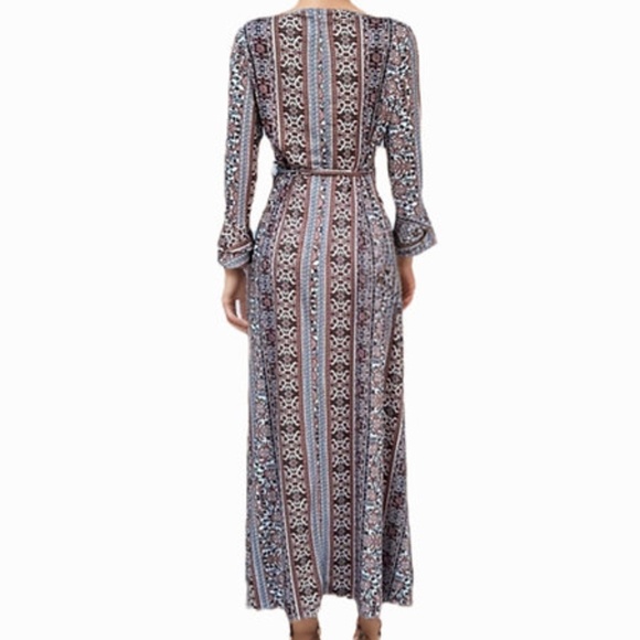 DEVORAH'S SECRET Maxi Dress Mocha Floral - Picture 5 of 5